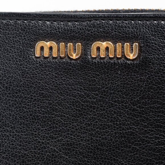 Miu Miu Black Leather Bi-Fold Compact Wallet - Picture 6 of 10